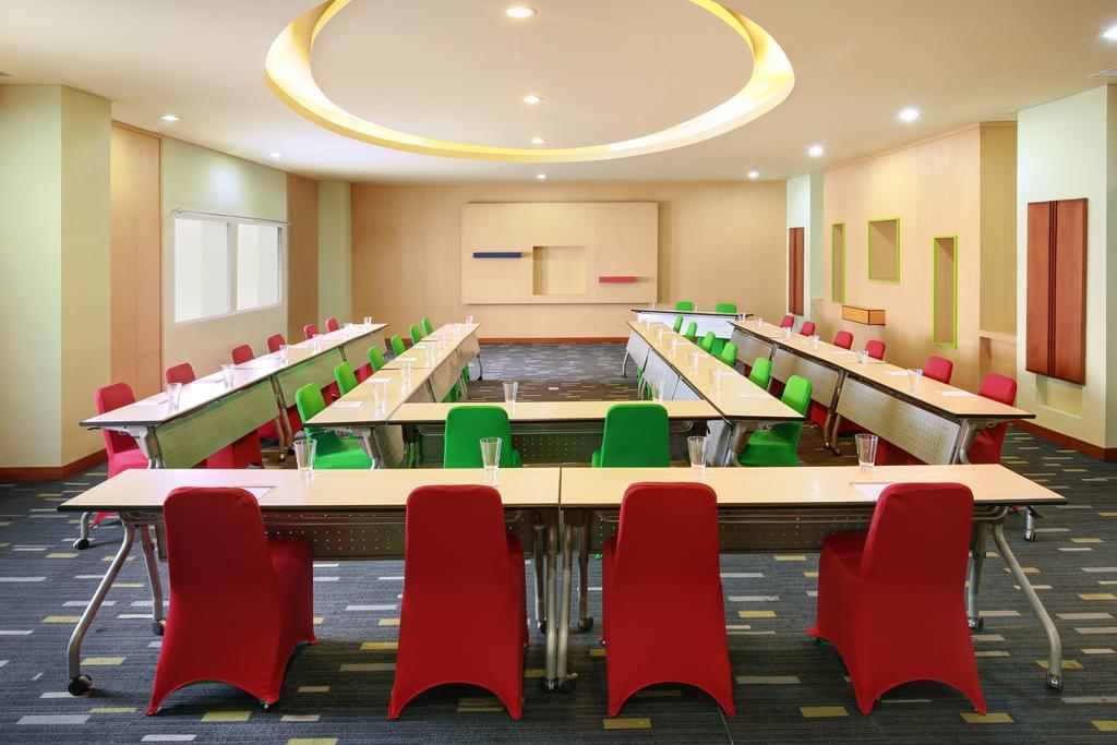 Hotel Ibis Styles Yogyakarta Extérieur photo