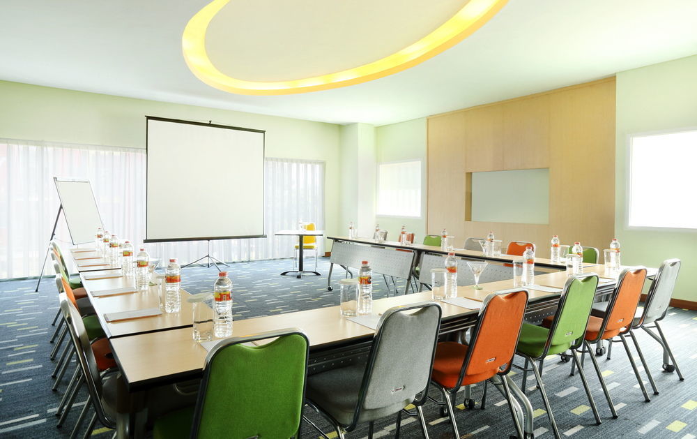 Hotel Ibis Styles Yogyakarta Extérieur photo