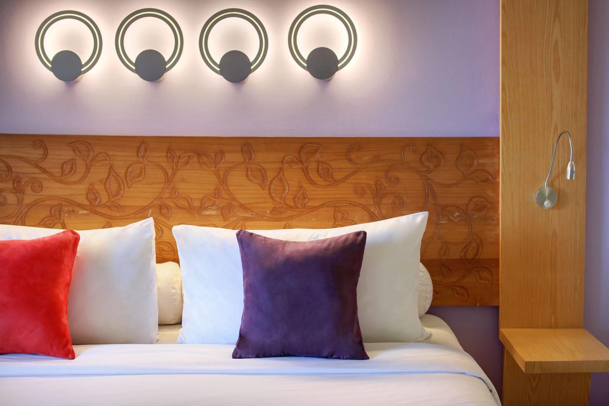 Hotel Ibis Styles Yogyakarta Extérieur photo