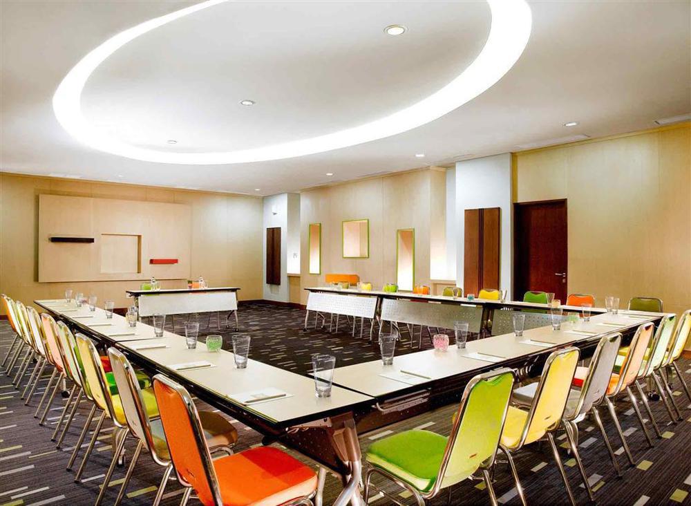 Hotel Ibis Styles Yogyakarta Business photo